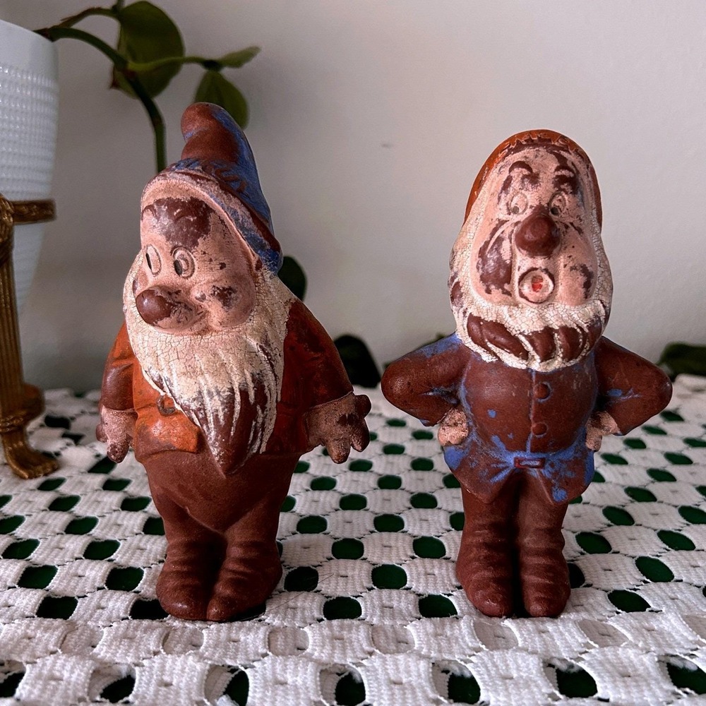 Vintage Seiberling Latex Disney Snow White Seven Dwarfs Bashful Sneezy Figures